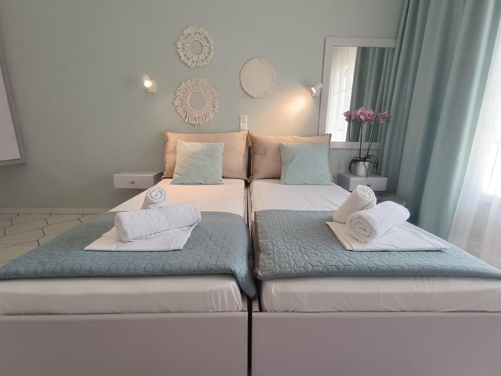 Philippos Apartments アカラヴィ エクステリア 写真